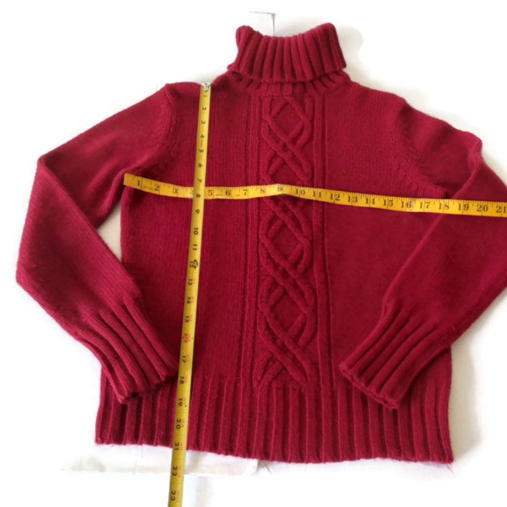 Loft Cable Knit Sweater - Picture 5 of 7